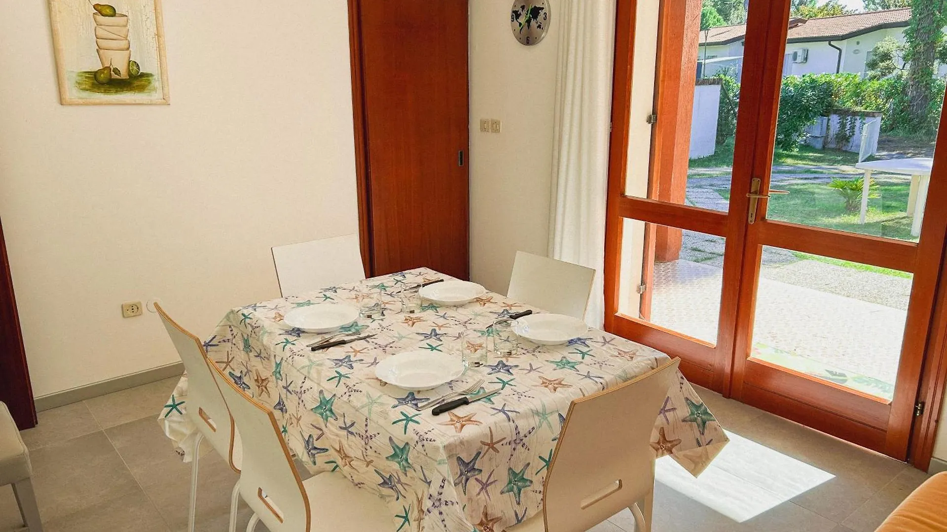 Apartamento Villetta Indipendente Con Giardino A Pochi Passi Dalla Spiaggia Lo Stallone